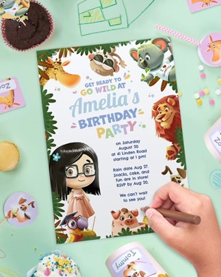 Personalised kids birthday party invitation with animals.